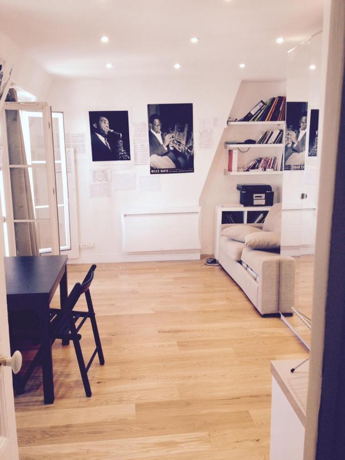 Appartement Montmartre Sous Les Toits Parijs